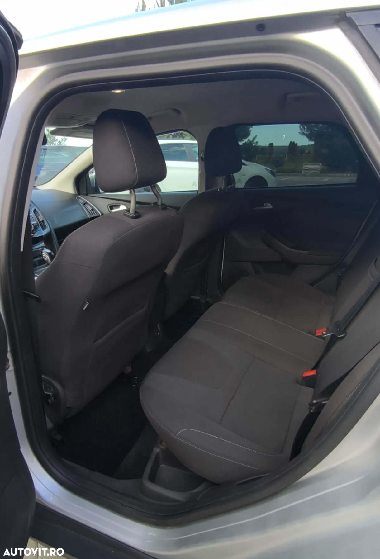 Ford Focus - 12