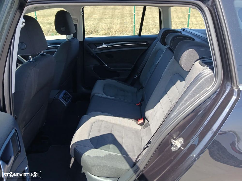 VW Golf Variant 1.6 TDi Highline - 11