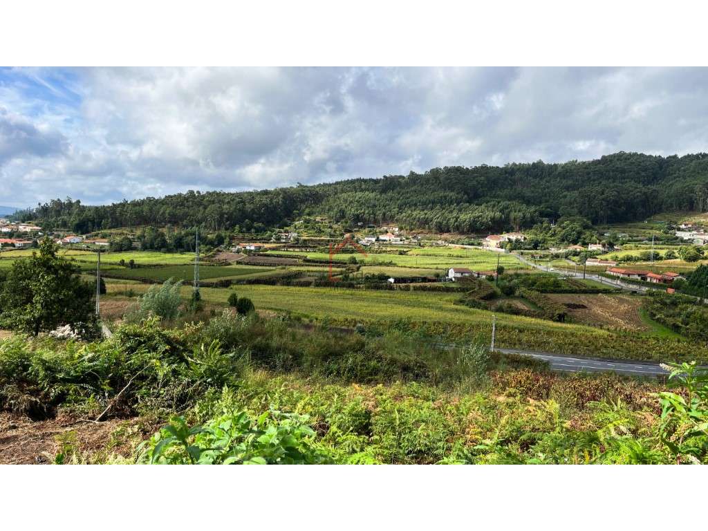 Terreno, Guimarães, Leitões - Grande imagem: 2/13