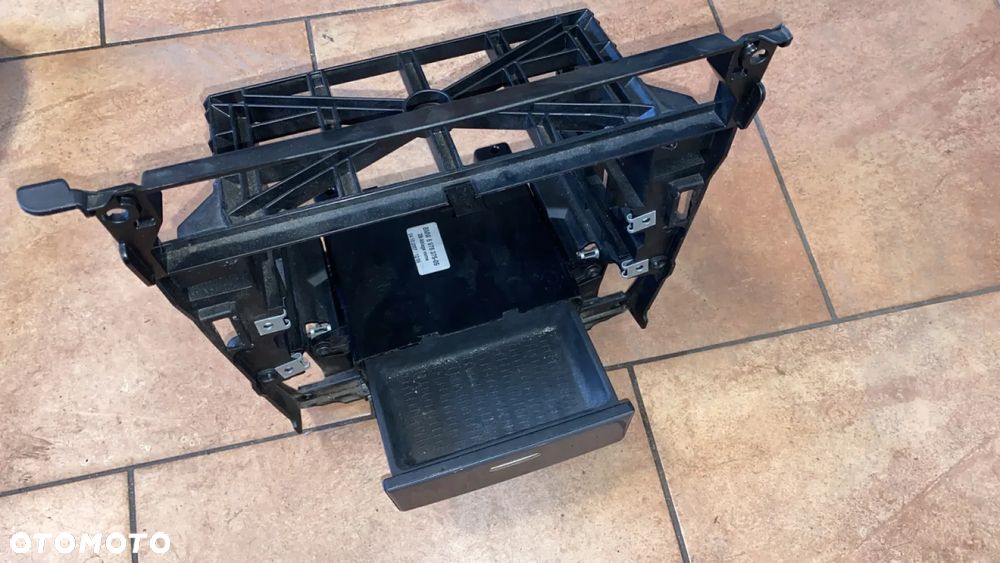 RAMKA MOCOWANIE BMW E60 E61 6976375 - 4