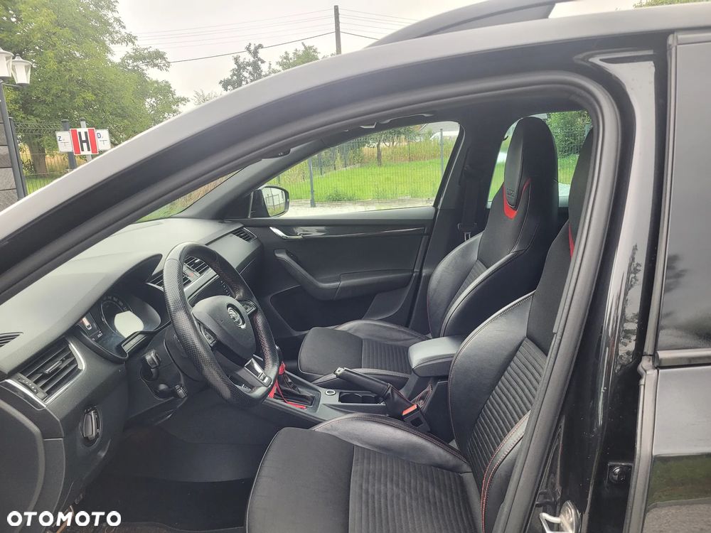 Skoda Octavia 2.0 TDI RS Challenge DSG - 8