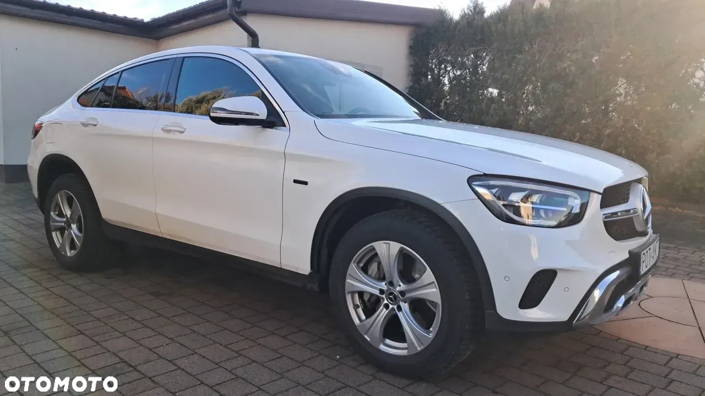 Mercedes-Benz GLC Coupe 300 e 4-Matic - 2