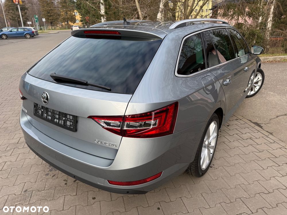 Skoda Superb 1.8 TSI DSG Style - 5