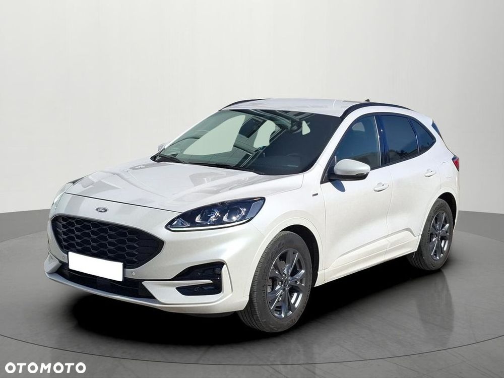 Ford Kuga - 1