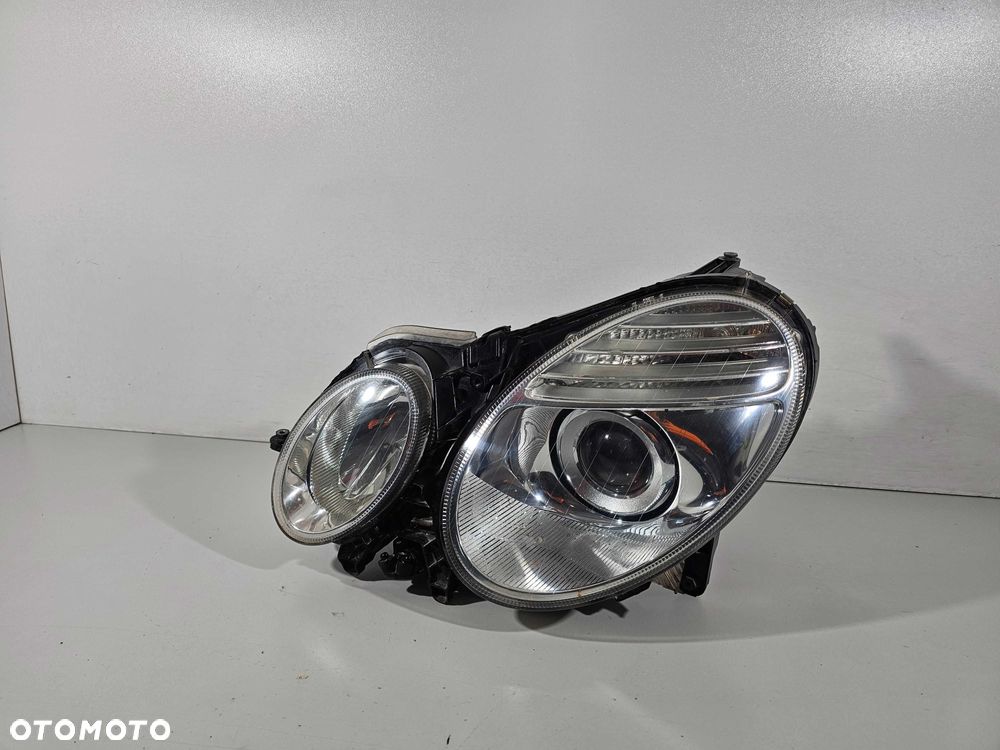 Mercedes E W211 Lift Lampa Przód Przednia Bi-Xenon Lewa Kompletna - 5
