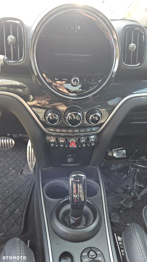 MINI John Cooper Works All4 Essential Trim - 10