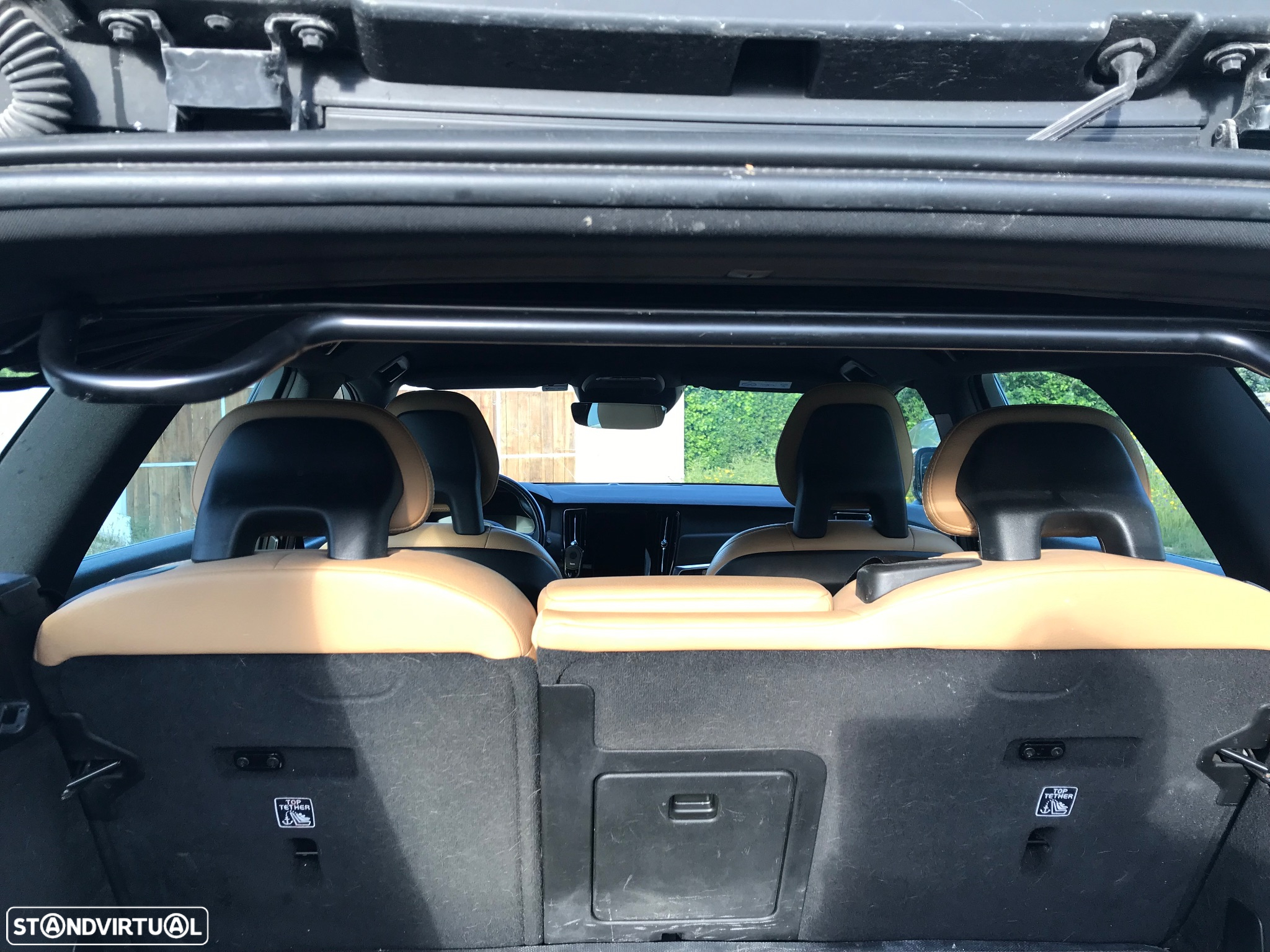 Volvo V90 Cross Country 2.0 D5 Pro AWD Geartronic - 15