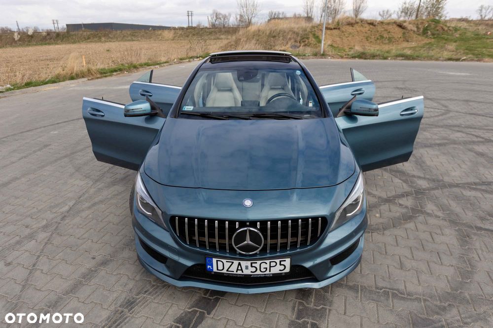 Mercedes-Benz CLA 250 7G-DCT UrbanStyle Edition - 10