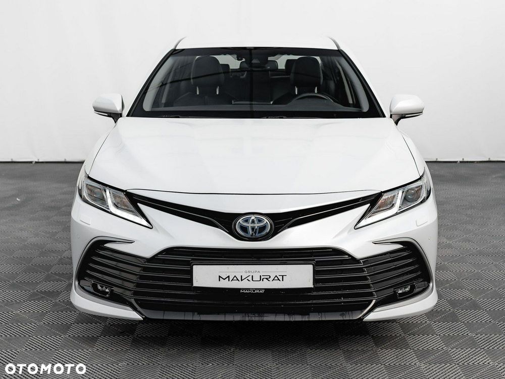 Toyota Camry - 8