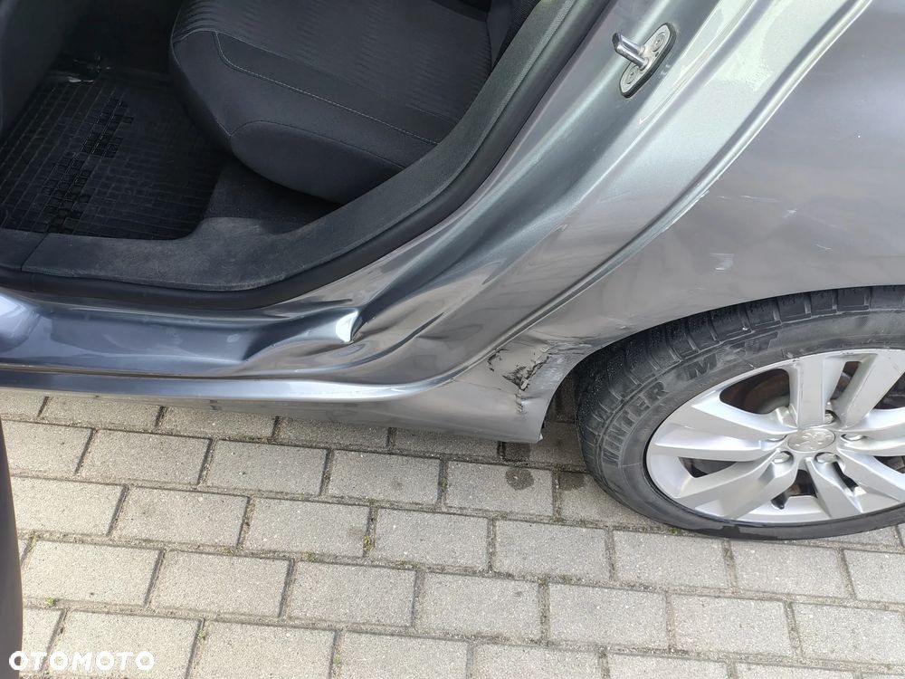 Peugeot 308 - 24