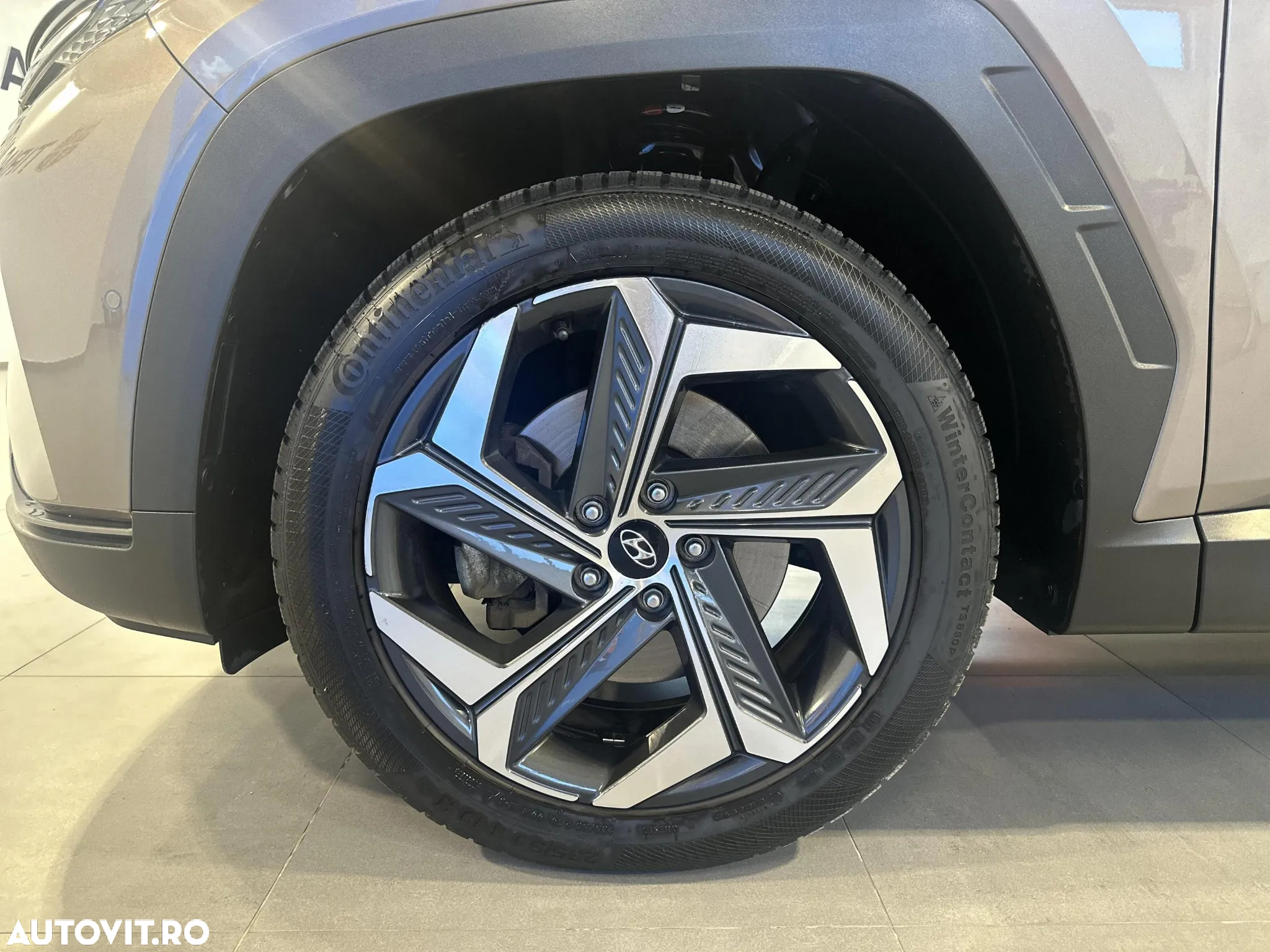 Hyundai Tucson - 13