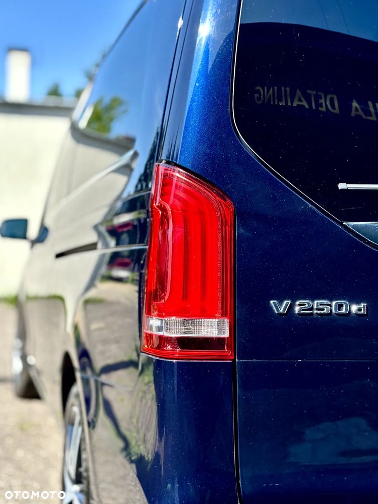 Mercedes-Benz Klasa V 250 d 4-Matic Avantgarde 7G-Tronic - 11