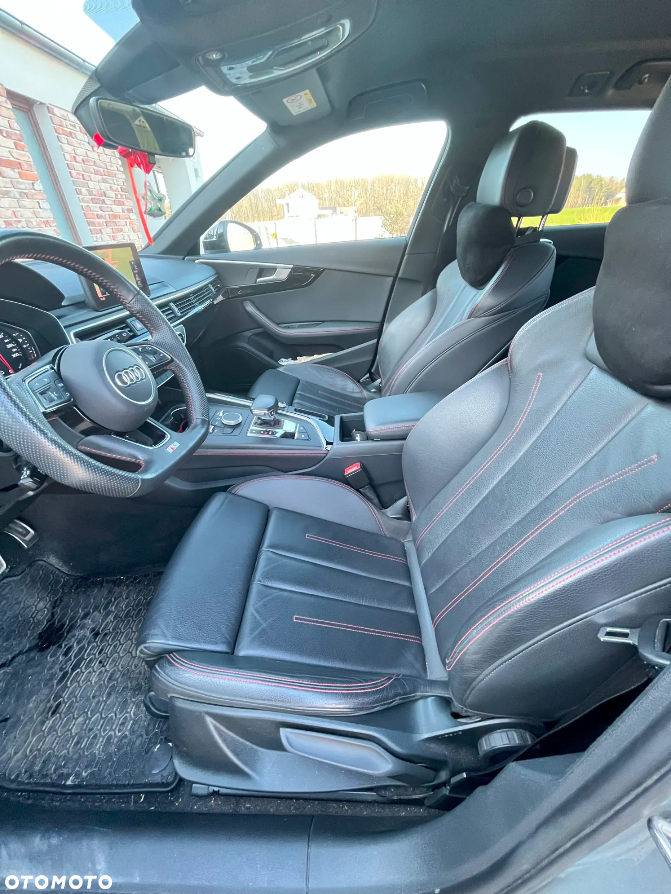 Audi A4 Avant 40 TFSI S tronic - 11
