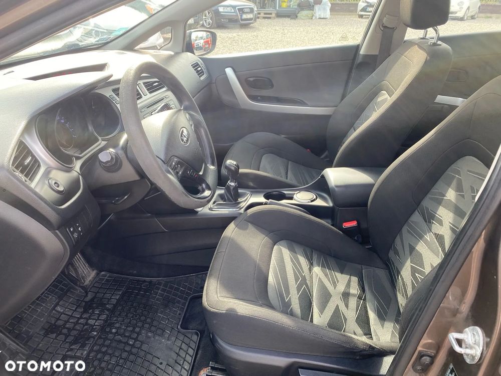 Kia Ceed Cee'd 1.6 CRDi L - 14