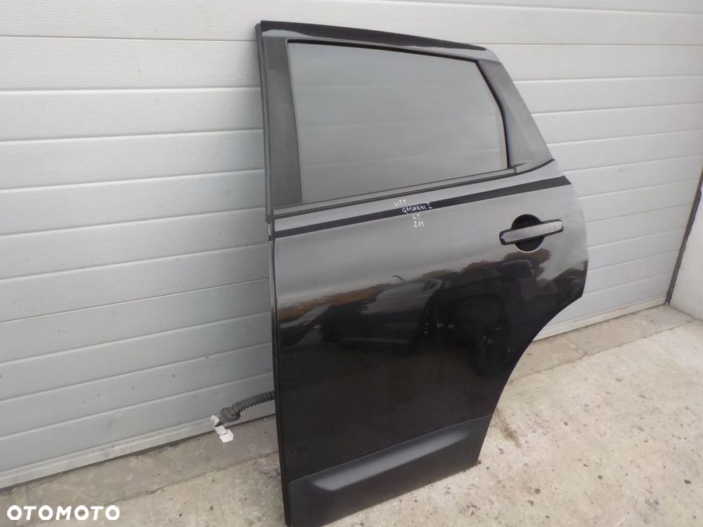 NISSAN QASHQAI J10 DRZWI LEWE TYŁ TYLNE KOLOR Z11 - 2
