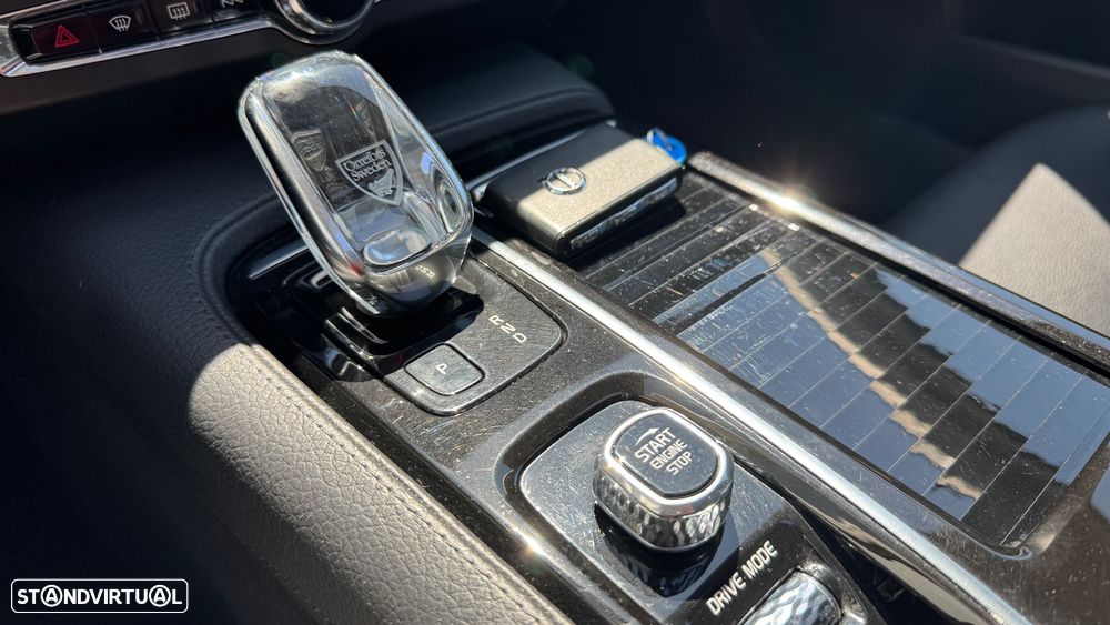 Volvo V90 2.0 T8 PHEV Inscription Expression AWD - 21