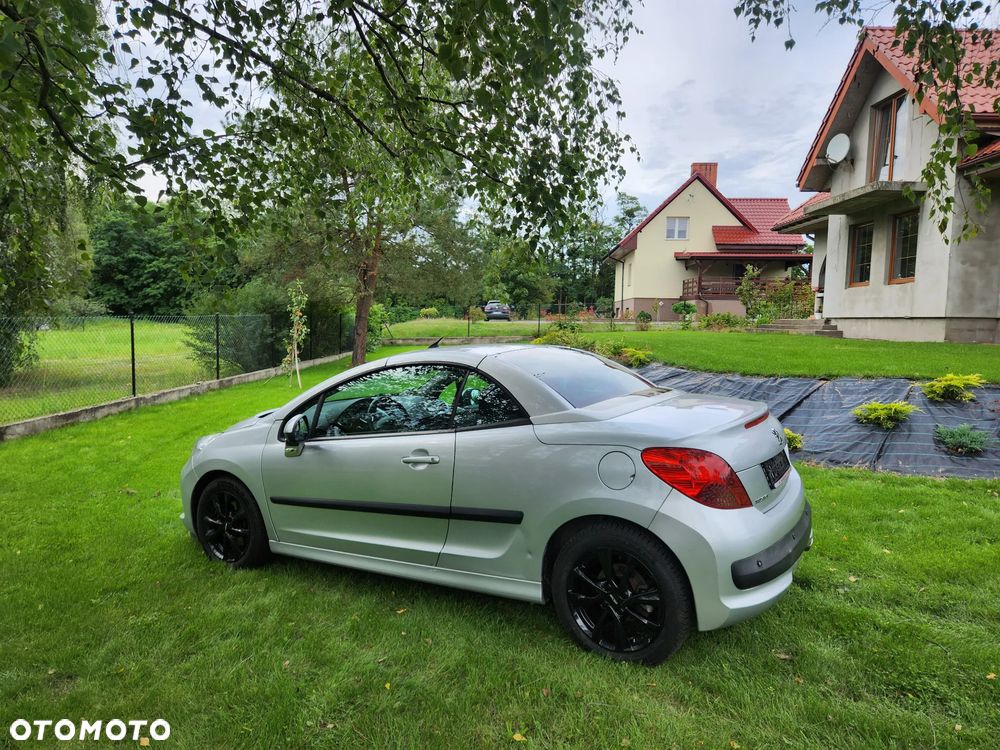 Peugeot 207 120 Automatik Sport - 23