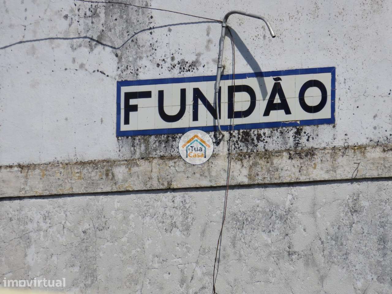 Terreno inserido no atual PDM Fundão - Grande imagem: 3/27