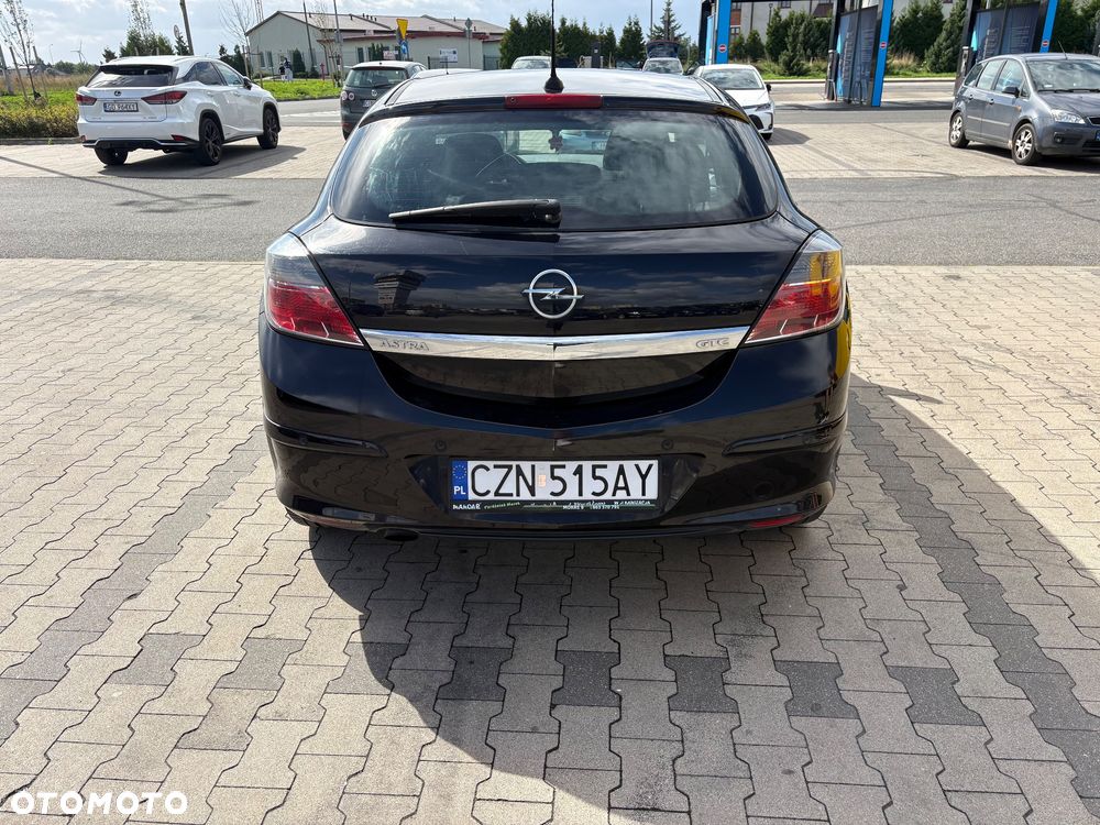 Opel Astra 1.8 Sport - 4