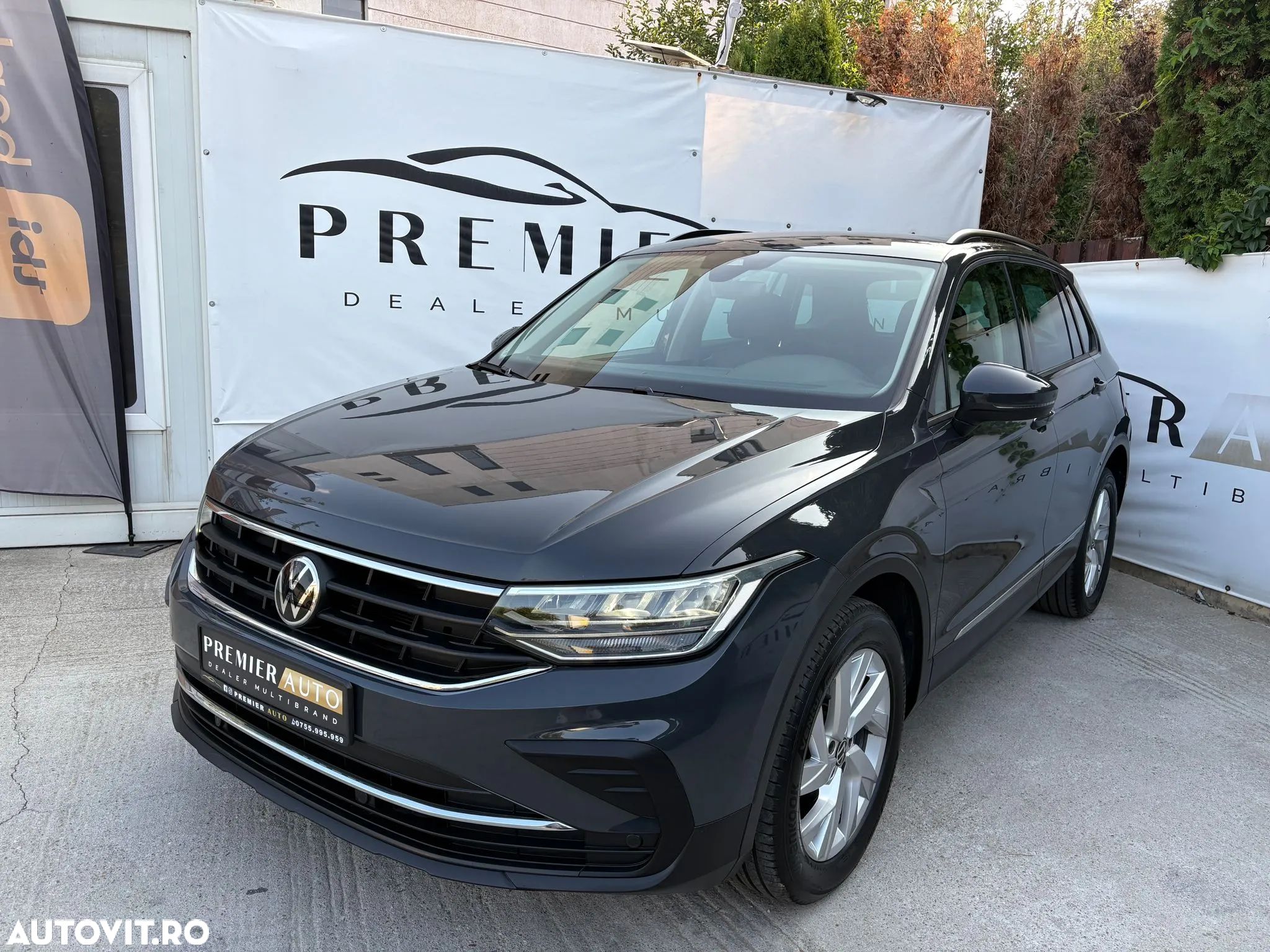 Volkswagen Tiguan 2.0 TDI SCR 4MOTION DSG IQ.DRIVE - 1