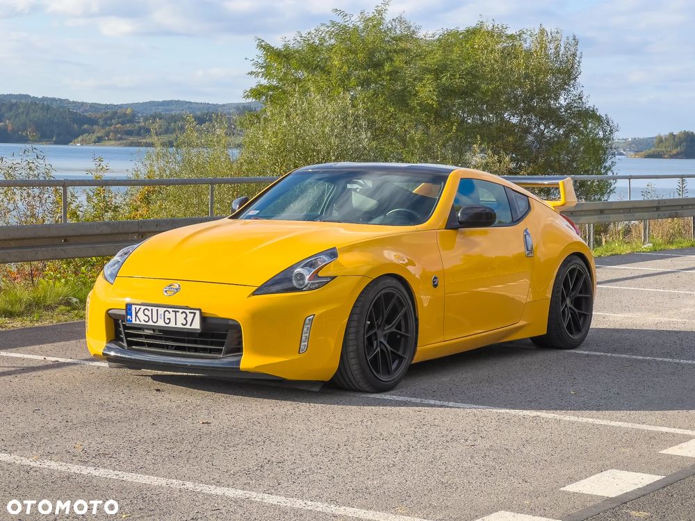 Nissan 370 Z Standard - 4