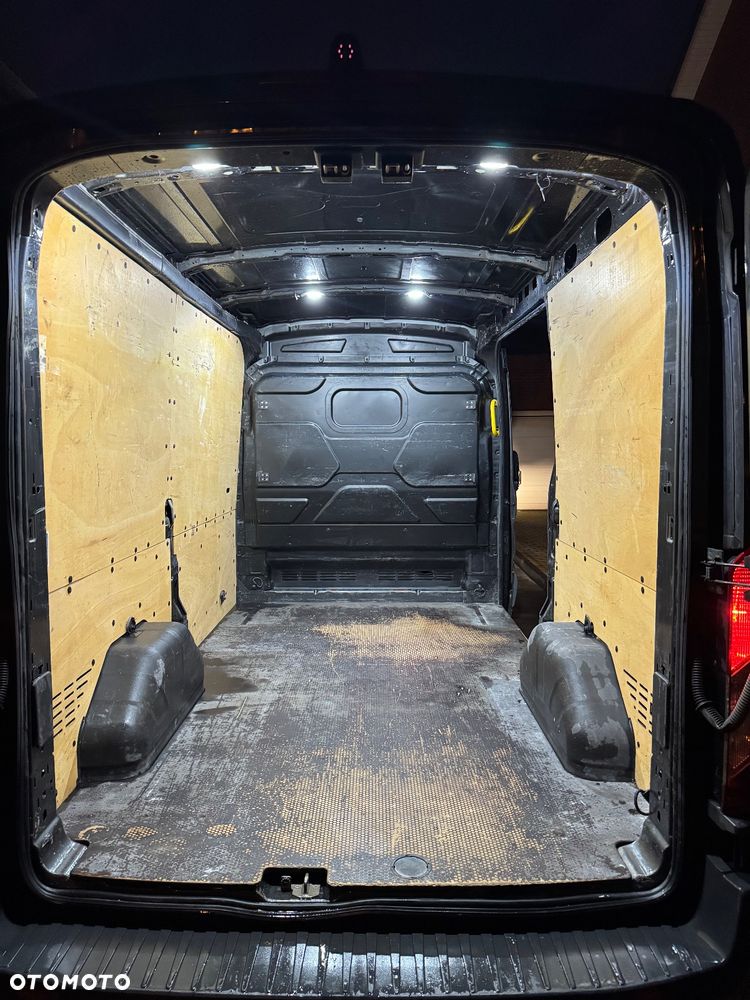 Ford Transit L2H2 - 8