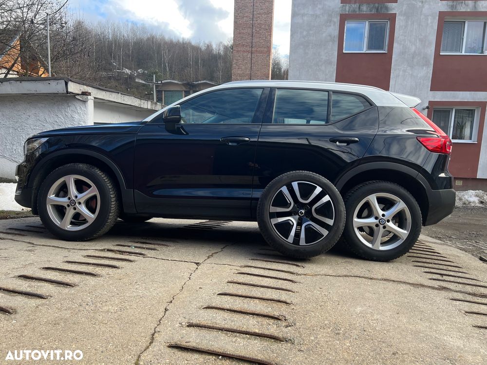 Volvo XC 40 - 18