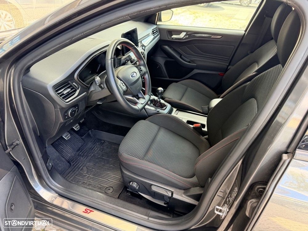 Ford Focus SW 1.0 EcoBoost ST-Line X - 20