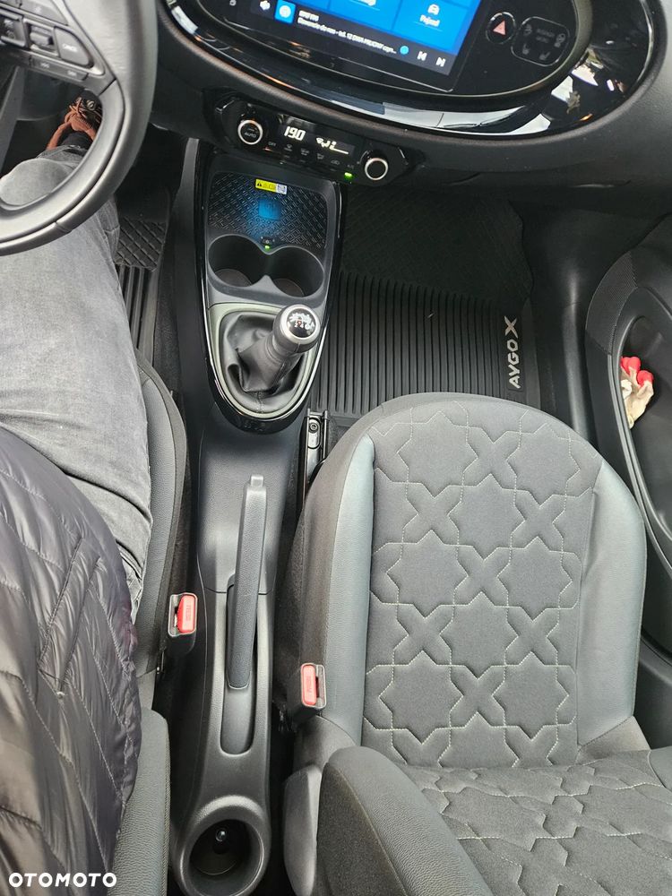 Toyota Aygo X 1.0 VVT-i Executive - 13