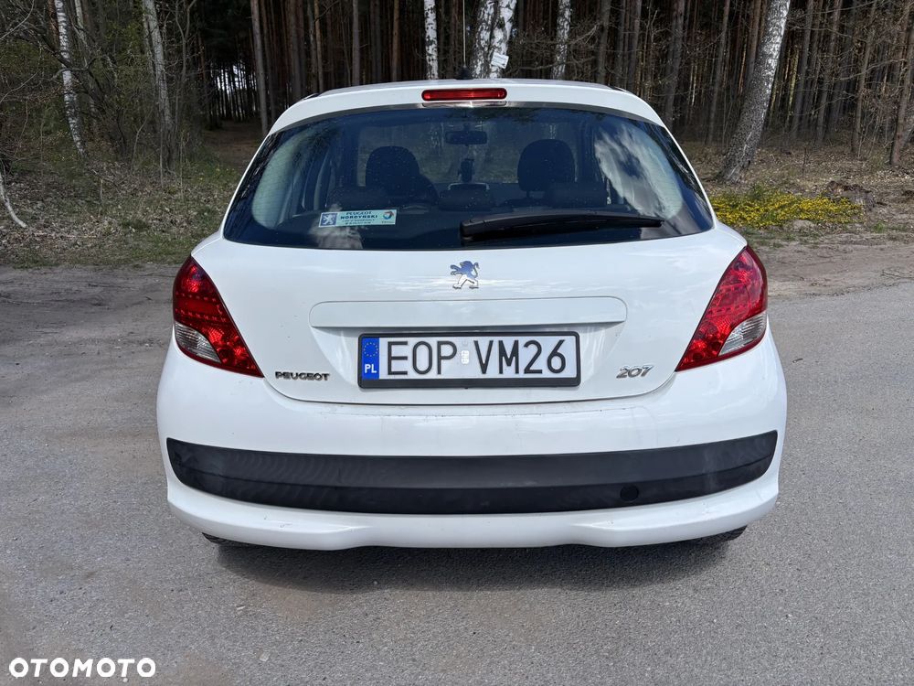 Peugeot 207 - 5