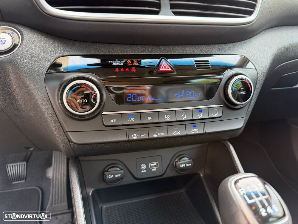 Hyundai Tucson 1.6 CRDi Premium+Pack Pele - 16