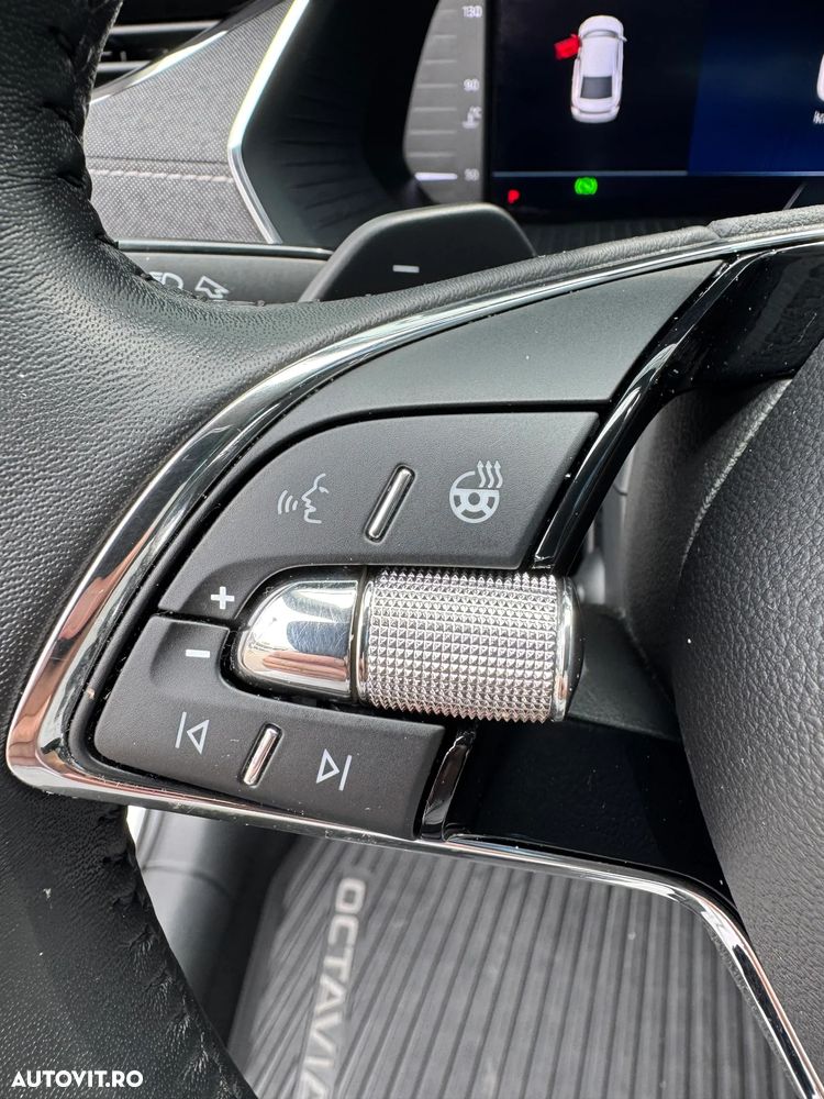 Skoda Octavia 2.0 TDI STYLE DSG - 23