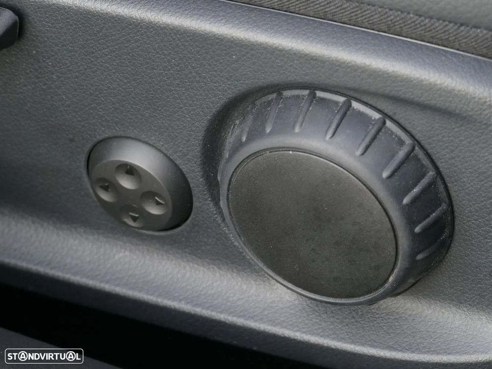 Mercedes-Benz A 250 e AMG Line - 31