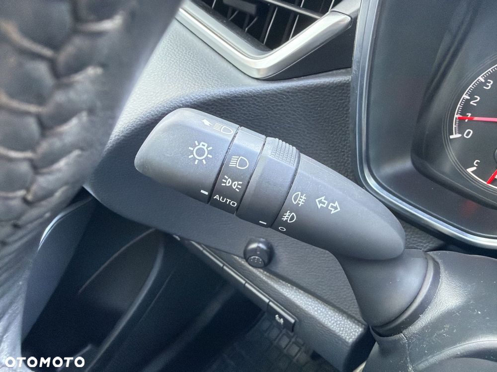 Toyota Corolla - 18
