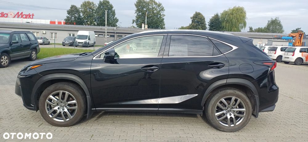 Lexus NX 300 - 8