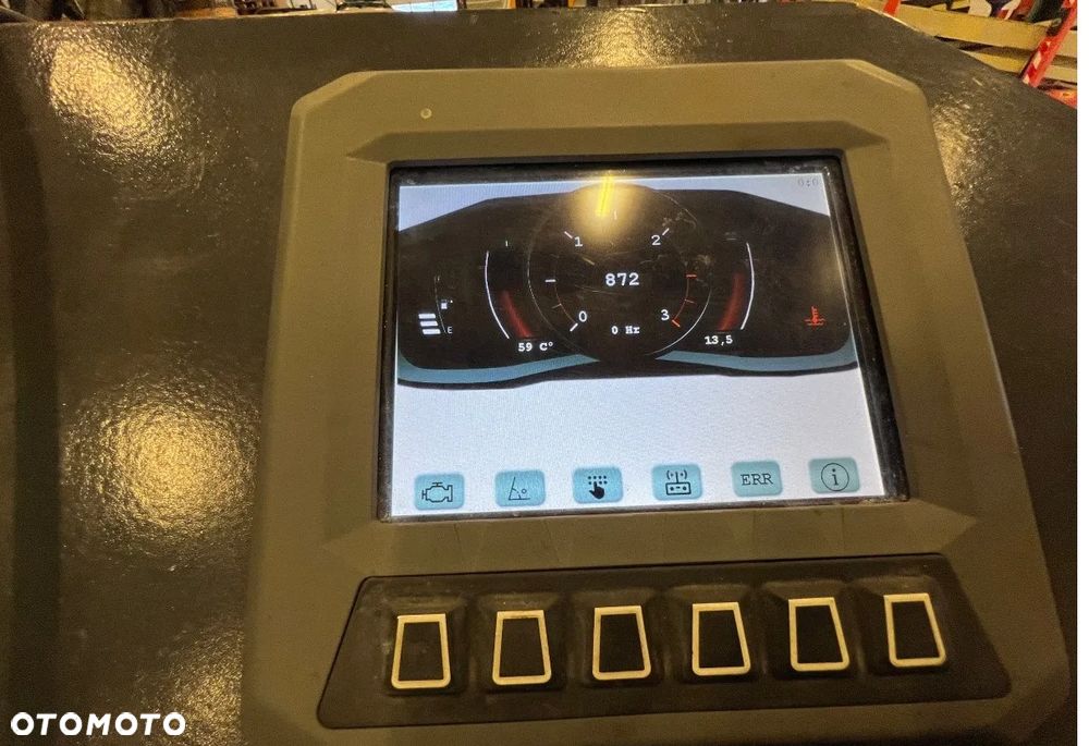 Inny Mazaka 1200 - 4