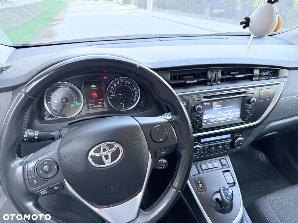 Toyota Auris 1.8 HSD Prestige - 13