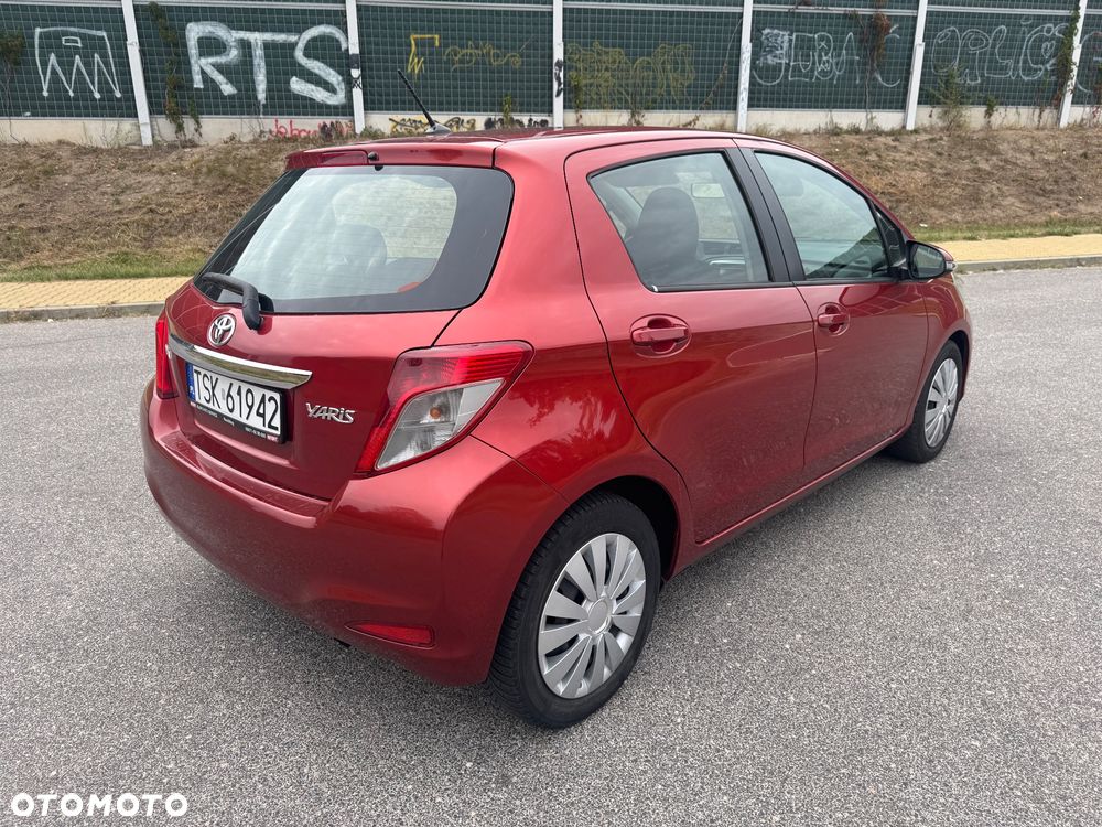 Toyota Yaris - 6