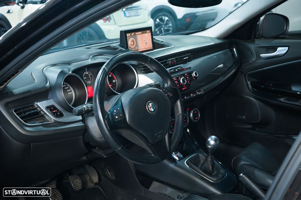 Alfa Romeo Giulietta 1.6 JTDM 16V Turismo - 11