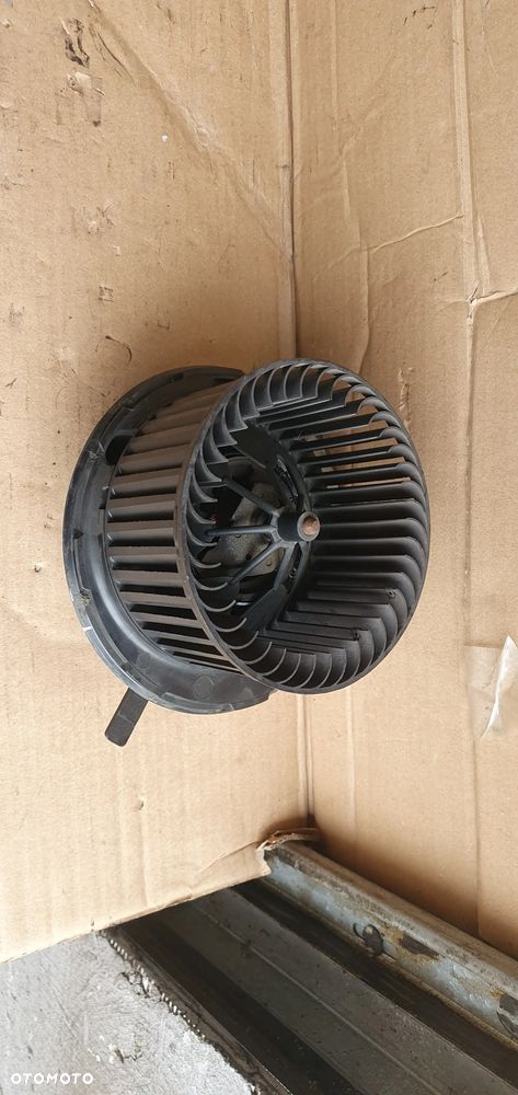 Wentylator silnik dmuchawy nagrzewnicy Audi A3 8P 1K1820015C - 3