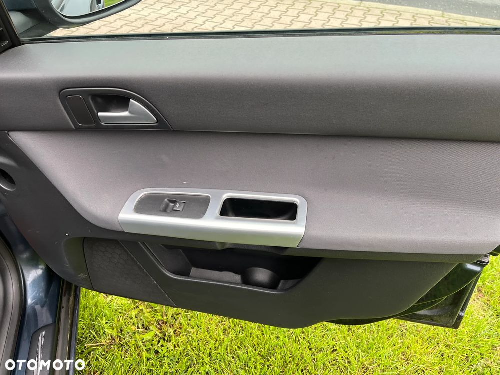 Volvo V50 DPF DRIVe Momentum - 22