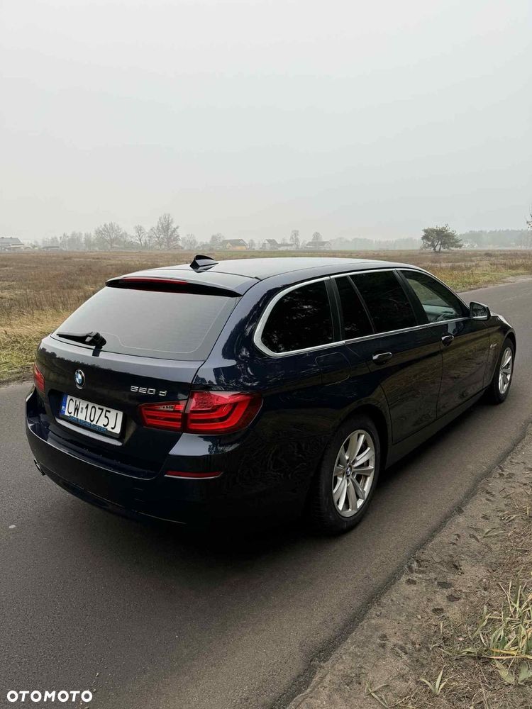 BMW Seria 5 520d Modern Line - 9