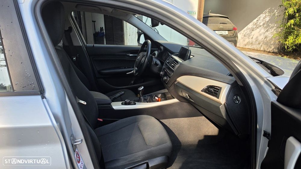 BMW 116 d EfficientDynamics - 11