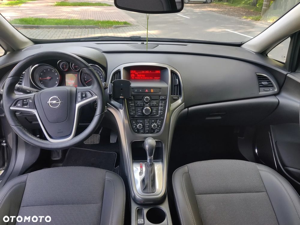Opel Astra 1.4 Turbo Automatik Cosmo - 24