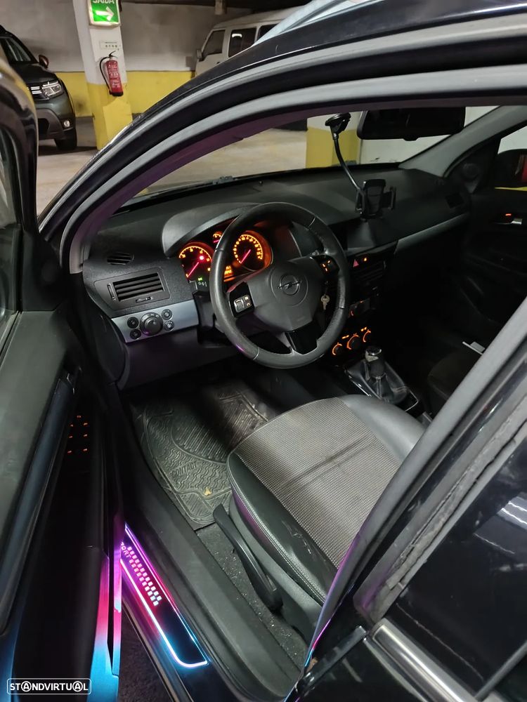 Opel Astra Caravan 1.7 CDTi Cosmo - 6