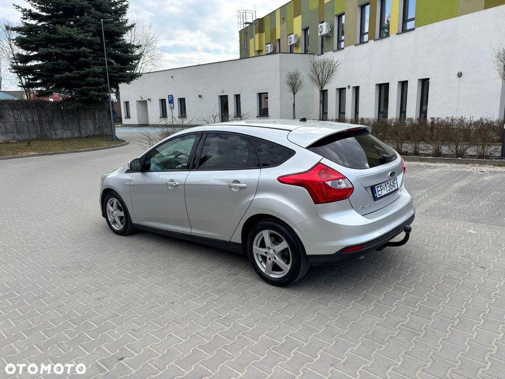 Ford Focus - 21