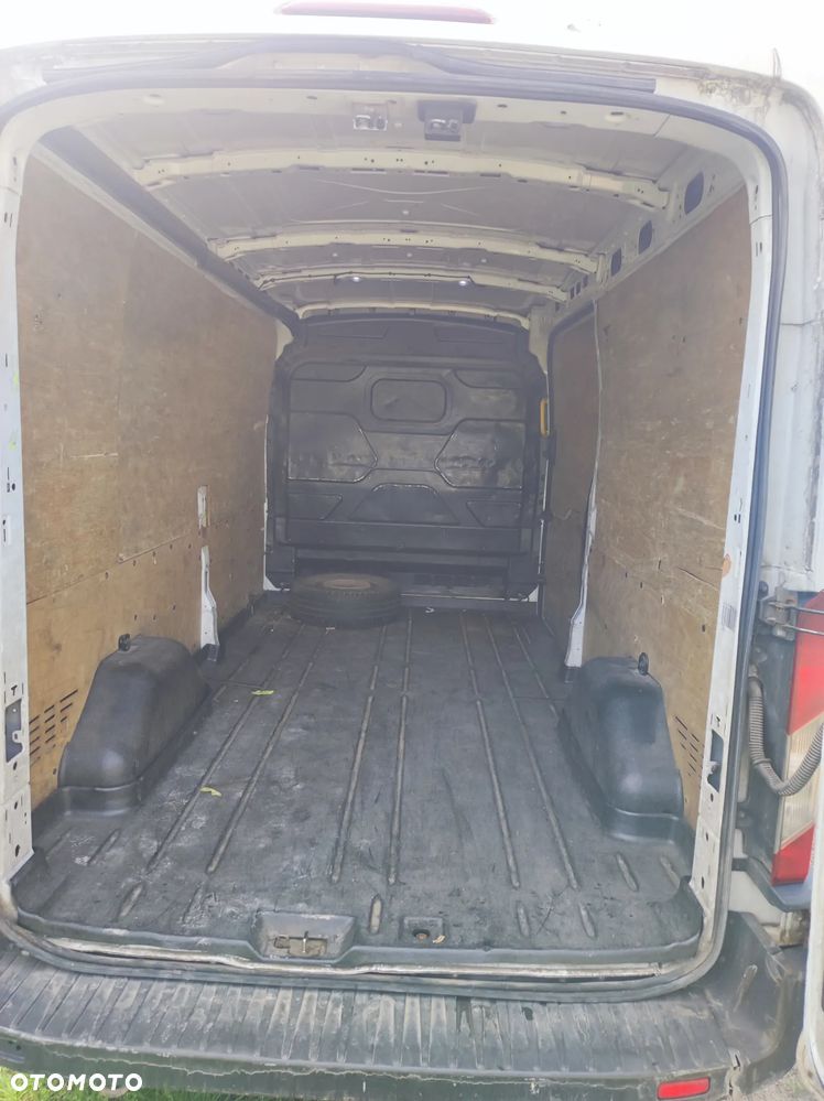 Ford Transit - 6