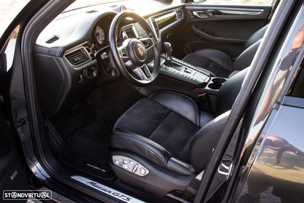 Porsche Macan GTS PDK - 25