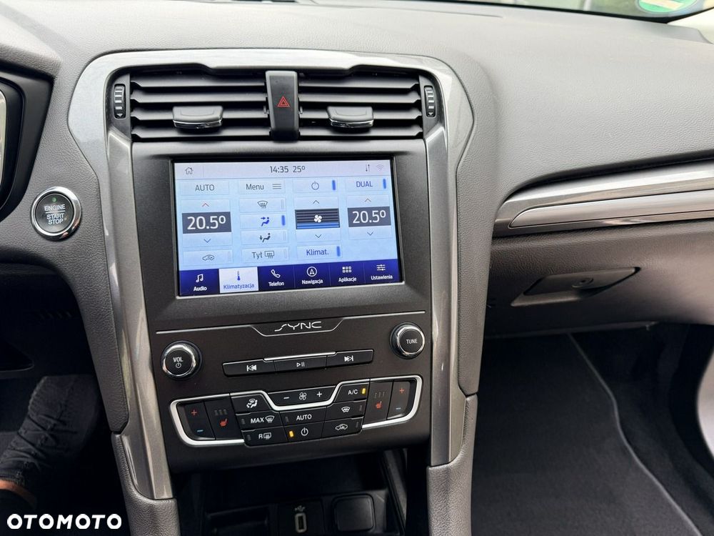 Ford Mondeo - 35