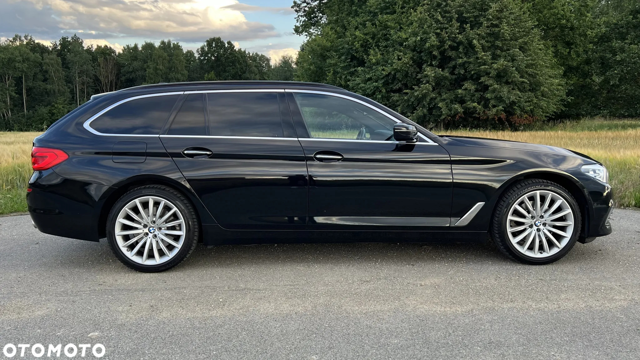 BMW Seria 5 520d Luxury Line sport - 4